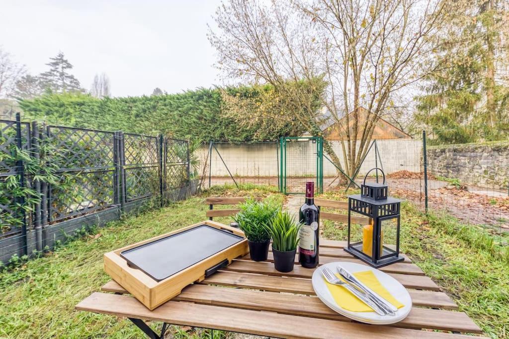 Ferienwohnung Cocoon - Jardin - Boite A Cle - Wi-Fi Baulne Exterior foto